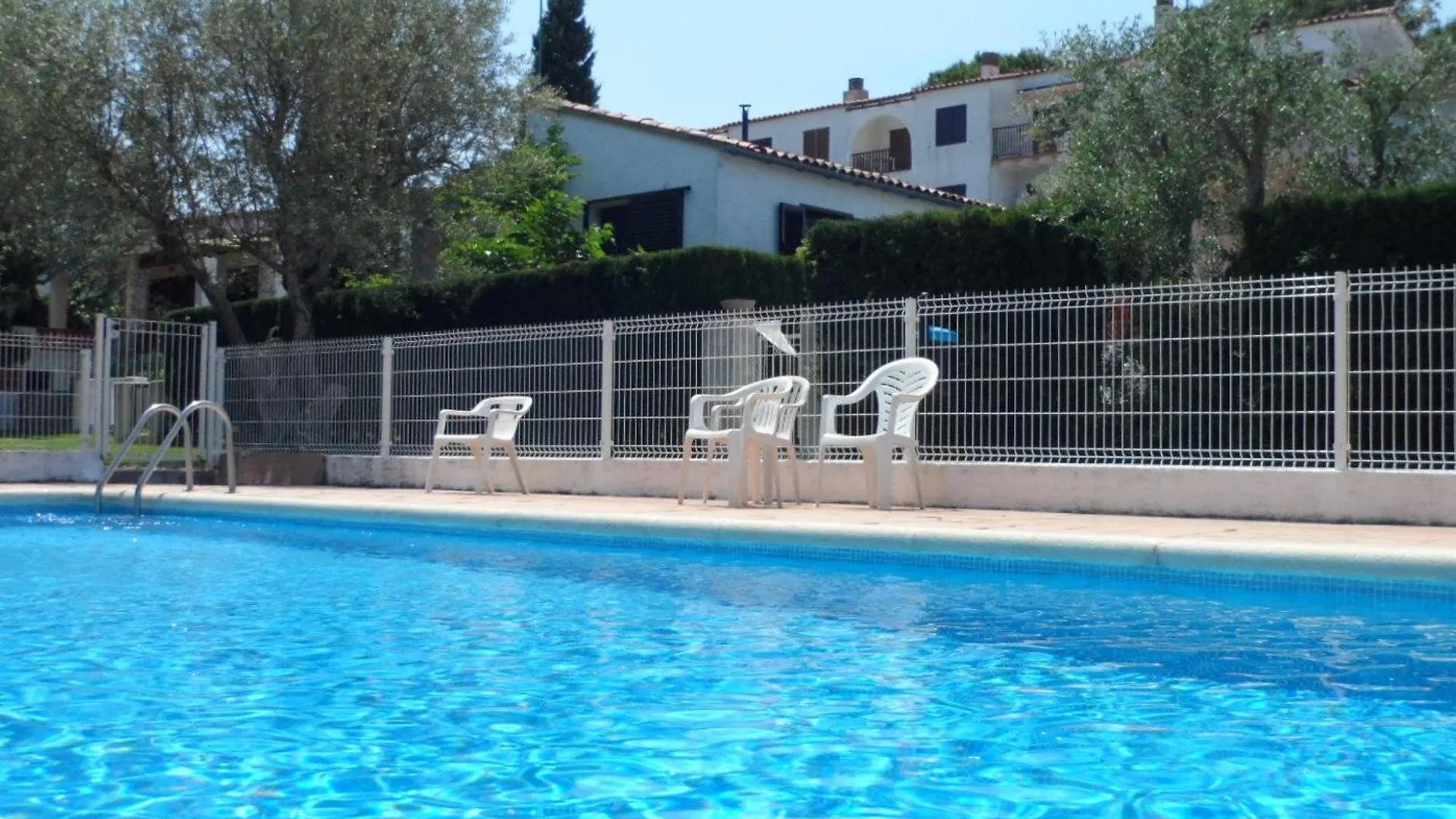 Ref. Mas Oliva 3: Apartamento Con Piscina Y Aire Acondicionado - Es-325-37 Torroella de Montgrí